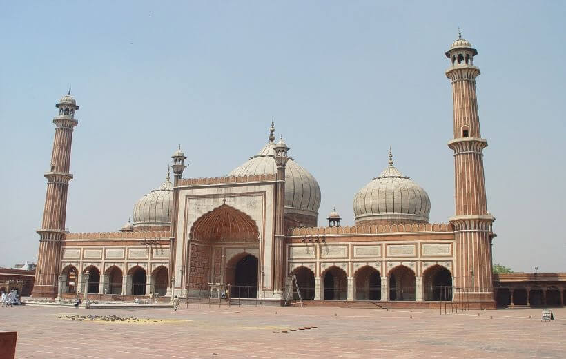 Das Bild zeigt die Moschee Jama Masjid