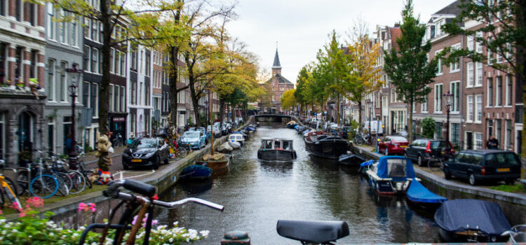 Amsterdam entdecken: Coole Tipps für die Grachtenstadt